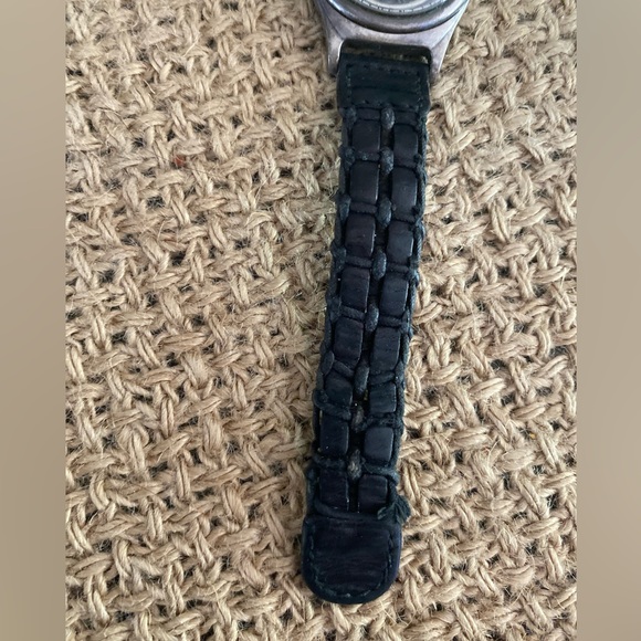 VINTAGE WOMAN’S AUTHENTIC FOSSIL AIRPLANE WATCH main image 15